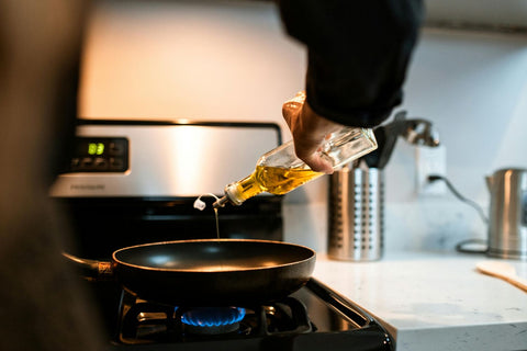 Choosing the Right Oils for Healthier Baking